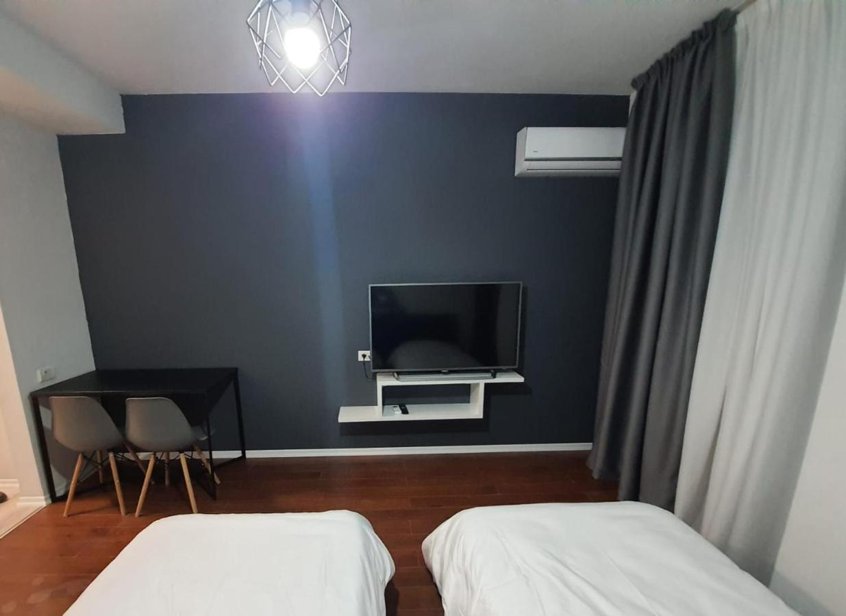 Modern Apartment Korca 3 Экстерьер фото